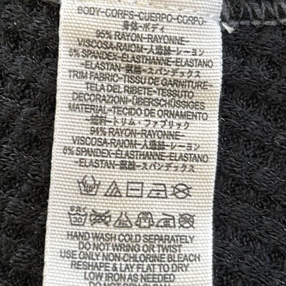 DONATING SOON! Free People Black "Laguna" Oversize Thermal w Thumbholes - Picture 14 of 15